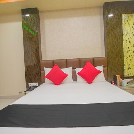 Capital O Stay In Koch Bihār Екстериор снимка